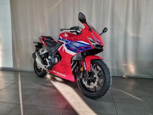 HONDA CBR500R I MODELL 2025 I 1X ROT SOFORT |