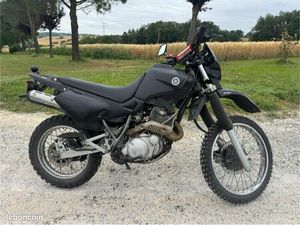 YAMAHA XTE 600