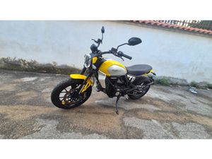 DUCATI SCRAMBLER 800