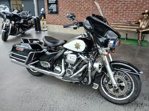 HARLEY-DAVIDSON TOURING ELECTRA GLIDE 1745 ULTRA LIMITED POLICE 2018 1745 CM3 | MOTO ROUTIÈRE | 32 644 KM | NOIR | 94350 VILLIERS SUR MARNE
