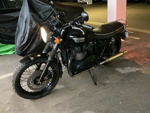 MOTO TRIUMPH BONNE VILLE T100 2014