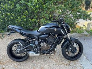 YAMAHA MT07 A2 LIGNE ARROW 2018