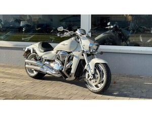 SUZUKI VZR 1800 M 1800 R MIT MILLERAUSPUFF+KOFFER