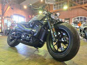 HARLEY-DAVIDSON SPORTSTER S