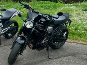 MOTO YAMAHA XSR 700 A2