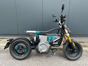 CE 02 11KW VORZUGSMOTORRAD HIGHLINE (RA70118)