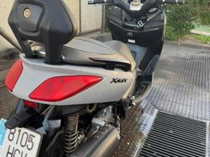 YAMAHA - SCOOTER XMAX 125 CC