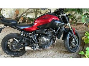 YAMAHA MT-07