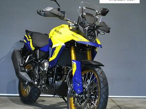 SUZUKI DL 800 V-STROM DE, ENDURO, MODÈLE DÉMO, CHF 9'990.-