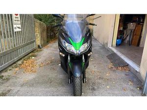 VENDO KAWASAKI J 300 (2017 - 21) USATA A CHIETI (CODICE 9863394) - MOTO.IT