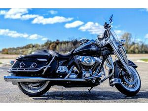 2008 HARLEY-DAVIDSON® FLHRC - ROAD KING® CLASSIC