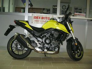 VENDO HONDA CB 750 HORNET (2023 - 24) USATA A CADEO (CODICE 9863672) - MOTO.IT