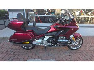 VENDO HONDA GL 1800 GOLD WING TOUR (2018 - 20) USATA A PARMA (CODICE 9863511) - MOTO.IT