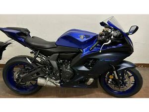 VENDO YAMAHA YZF R7 (2021 - 25) USATA A GENOVA (CODICE 9863043) - MOTO.IT