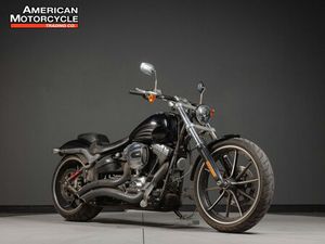 2016 SOFTAIL® BREAKOUT®