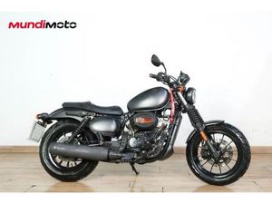 HYOSUNG BOBBER GV-125 S - MUNDIMOTO