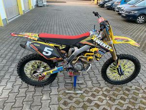 SUZUKI RMZ 250