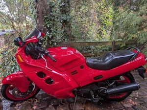 HONDA CBR 1000F SC21