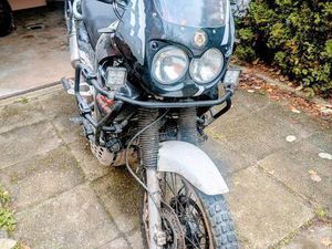 HONDA AFRICA TWIN XRV 750 RD07