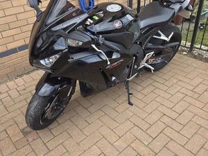 HONDA CBR1000RR FIREBLADE SUPER SPORTS PETROL MANUAL (178 PS) 999 CC