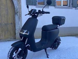 E-ROLLER CITY GO RS X3 CANTON BASEL-LANDSCHAFT -