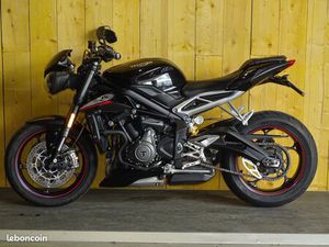 TRIUMPH STREET TRIPLE RS DE 2018