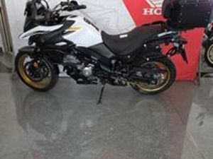 SUZUKI V-STROM 650