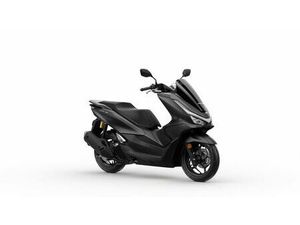 HONDA PCX 125 MODELL 2025, VORFÜHRER