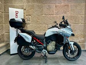 DUCATI - MULTISTRADA V4