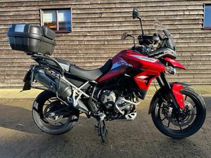 TRIUMPH TIGER 900 GT PRO