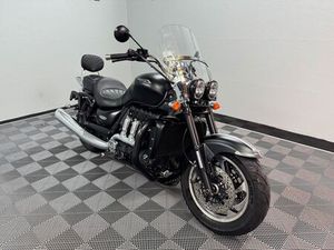 TRIUMPH ROCKET III ROADSTAR 2.3 TÜV 03-27 109KW LED