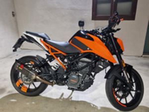 KTM DUKE 125 2020