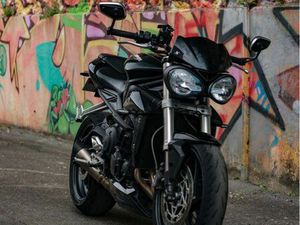 STREET TRIPLE 660S