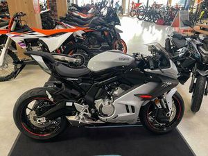 CFMOTO 675 SR-R / 48 PS - A2 / NEUFAHRZEUG / GARANTIE