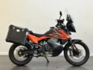 KTM 890 ADVENTURE