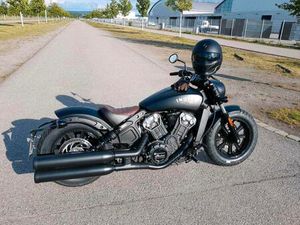 INDIAN SCOUT BOBBER TOP ZUSTAND