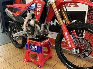 JWR MX STORE, VÄSTERHANINGE