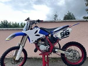 85 YZ MOTO CROSS
