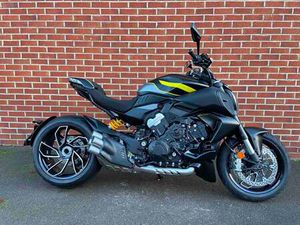 NEW DUCATI DIAVEL V4 FOR SALE IN BRIDGWATER