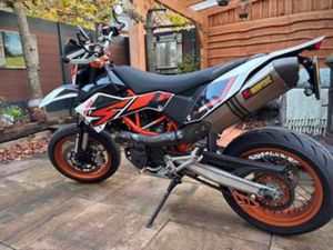 ZEER NETTE KTM 690 SMCR SUPERMOTO — MOTOREN | KTM — MARKTPLAATS