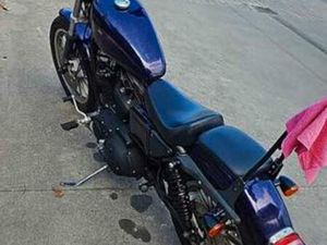 HARLEY DAVIDSON - SPORTSTER883 ANIVERSA