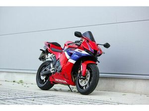 HONDA CBR 600 RR PC69