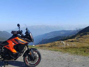 KTM 1290 SUPER ADVENTURE ARANCIONE