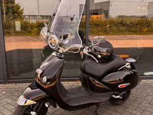 APRILIA HABANA CUSTOM AC 2500KM — SCOOTERS | APRILIA — MARKTPLAATS