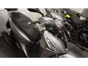 VENDO KYMCO PEOPLE 125I S (2021 - 25) USATA A MANTOVA (CODICE 9864875) - MOTO.IT