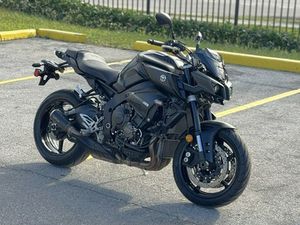 2020 YAMAHA MT-10 10