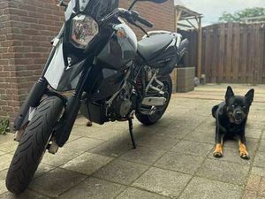 KTM 990 SUPERMOTO ZWART
