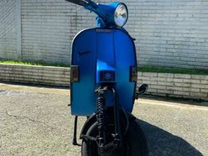 VESPA - P200E DN
