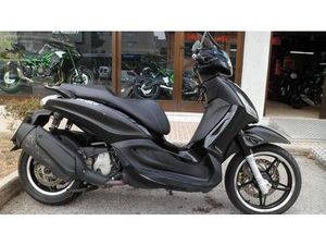 VENDO PIAGGIO BEVERLY 350 POLICE ABS-ASR (2018 - 20) USATA A PESARO (CODICE 9864639) - MOTO.IT