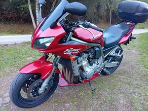 YAMAHA - FAZER 1000